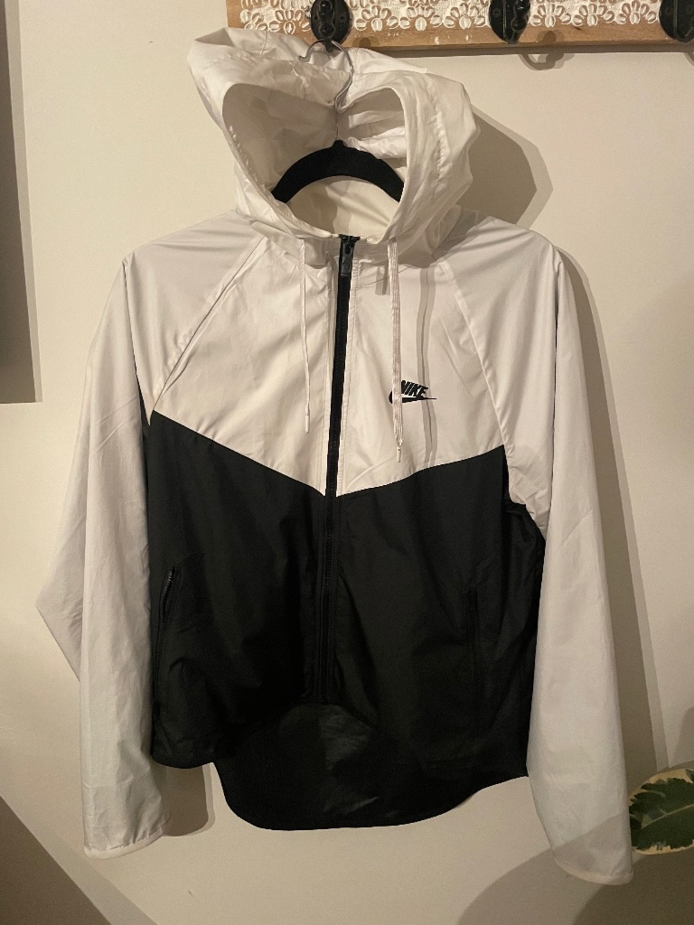 Rain jacket nike Small